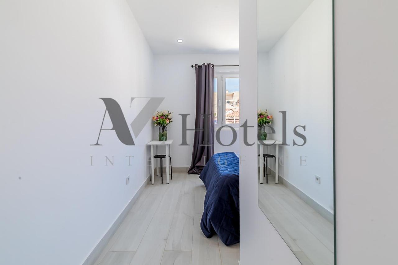 Ayz Silvela - Auto Check-In Property Málaga Exterior foto